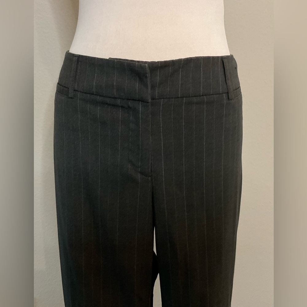 New York & Company Gray Pinstripe Wide Leg Pants - Picture 5 of 12
